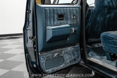 1990 GMC Suburban SLE 4x4