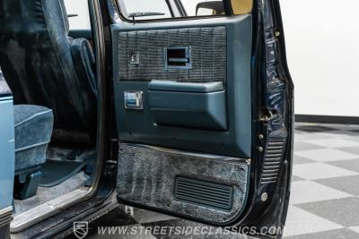 1990 GMC Suburban SLE 4x4