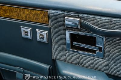 1990 GMC Suburban SLE 4x4