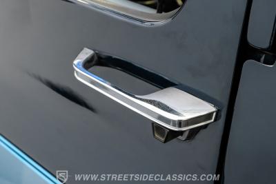 1990 GMC Suburban SLE 4x4