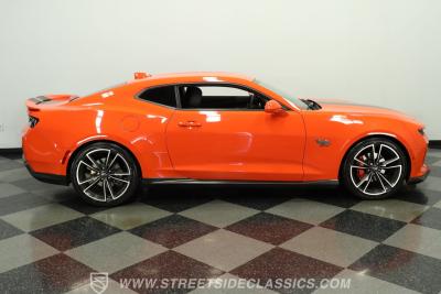 2018 Chevrolet Camaro Hot Wheels 50th Anniversary Edition