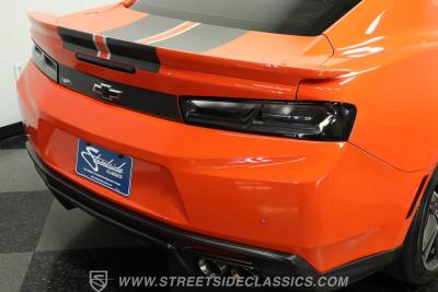 2018 Chevrolet Camaro Hot Wheels 50th Anniversary Edition