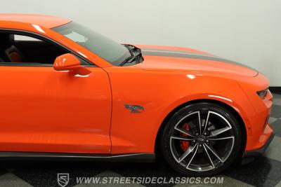 2018 Chevrolet Camaro Hot Wheels 50th Anniversary Edition