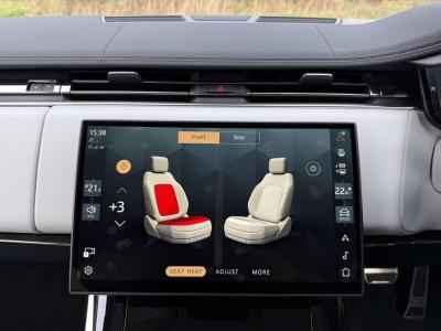 2024 Land Rover 3.0 D300 MHEV Dynamic SE Auto 4WD Euro 6 (s/s) 5dr