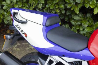 2996 Kawasaki ZX-7R (P1)