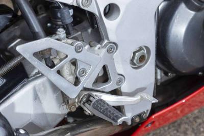 2996 Kawasaki ZX-7R (P1)