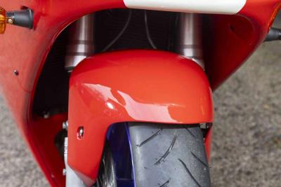 2996 Kawasaki ZX-7R (P1)