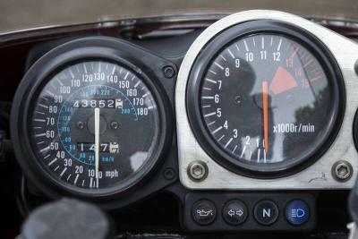 2996 Kawasaki ZX-7R (P1)