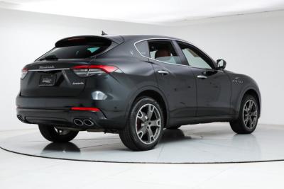2023 Maserati Levante