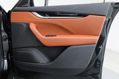 2023 Maserati Levante