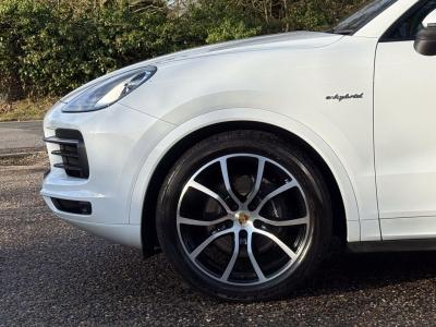 2021 Porsche 3.0 V6 E-Hybrid 17.9kWh TiptronicS 4WD Euro 6 (s/s) 5dr (3.6kW Charger)