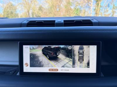 2021 Land Rover 3.0 D300 MHEV HSE Hard Top SUV Auto 4WD MWB Euro 6 (s/s) 5dr