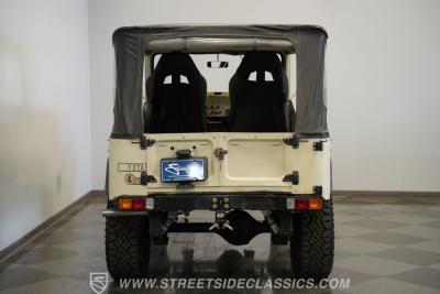 1974 Toyota FJ40 Land Cruiser