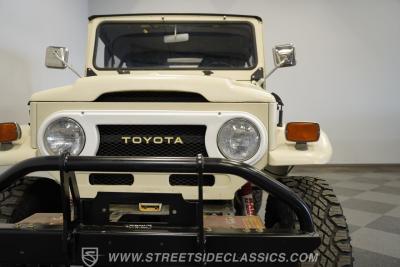 1974 Toyota FJ40 Land Cruiser