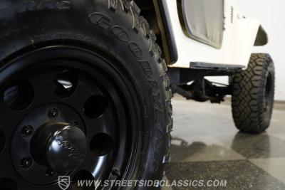 1974 Toyota FJ40 Land Cruiser