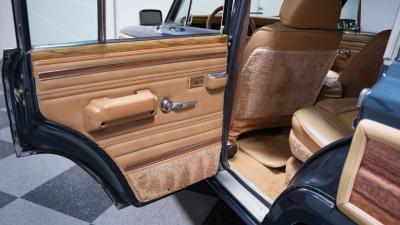 1988 Jeep Grand Wagoneer
