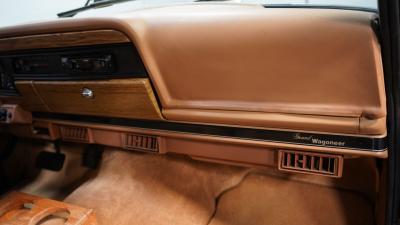1988 Jeep Grand Wagoneer