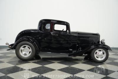 1932 Ford 5-Window Coupe LS1