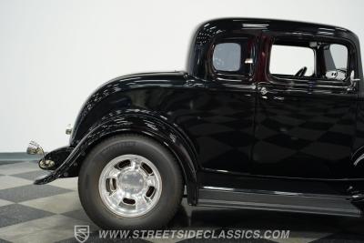 1932 Ford 5-Window Coupe LS1