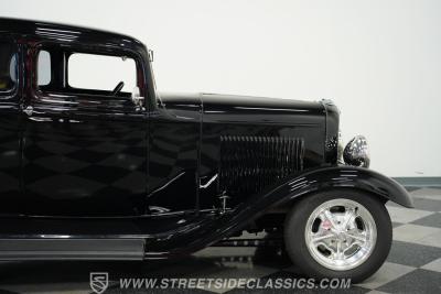 1932 Ford 5-Window Coupe LS1