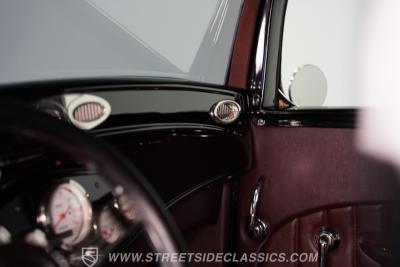 1932 Ford 5-Window Coupe LS1