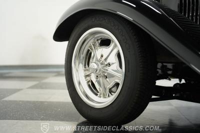 1932 Ford 5-Window Coupe LS1