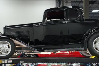 1932 Ford 5-Window Coupe LS1