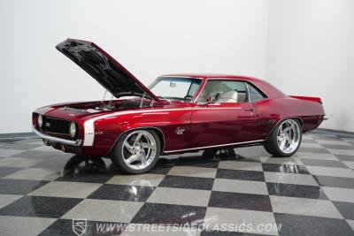 1969 Chevrolet Camaro LS3 Restomod