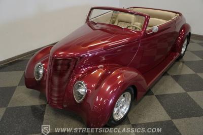 1937 Ford Cabriolet