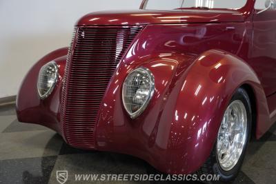 1937 Ford Cabriolet