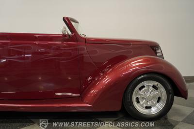 1937 Ford Cabriolet