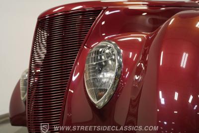 1937 Ford Cabriolet