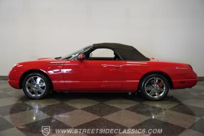 2002 Ford Thunderbird