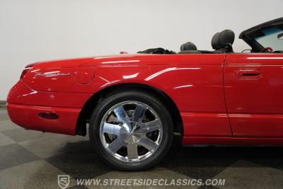 2002 Ford Thunderbird