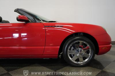 2002 Ford Thunderbird
