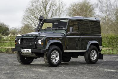 2010 Land Rover Defender 90 XS Hard Top