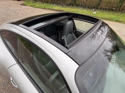 2006 Porsche 3.6 997 4 Targa Tiptronic S AWD 2dr