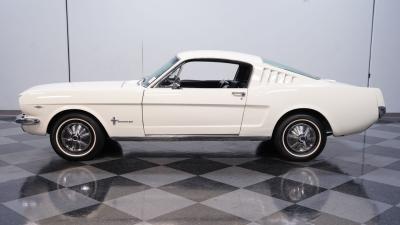 1965 Ford Mustang Fastback