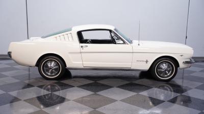 1965 Ford Mustang Fastback