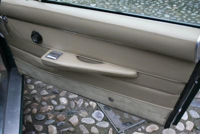 Aston Martin DB6 1966