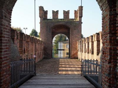 Aston Martin DB6 1966