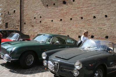 Aston Martin DB6 1966