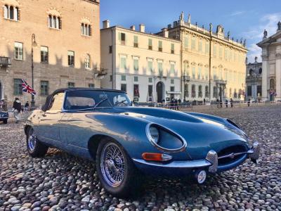 1965 Jaguar E TYPE ROADSTER S1