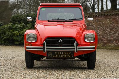 1980 Citro&euml;n Citro&euml;n Dyane 6 &ldquo;Rouge Geranium&rdquo;