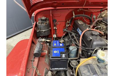 1975 Toyota Land Cruiser FJ40 (Petrol) Vinyl Top &ldquo;Freeborn Red&rdquo;