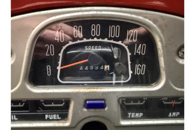 1975 Toyota Land Cruiser FJ40 (Petrol) Vinyl Top &ldquo;Freeborn Red&rdquo;