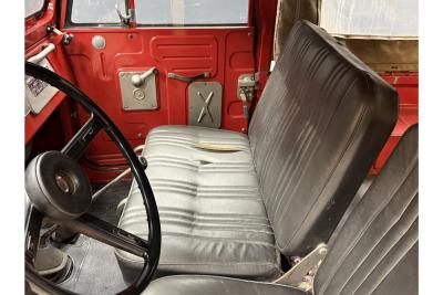 1975 Toyota Land Cruiser FJ40 (Petrol) Vinyl Top &ldquo;Freeborn Red&rdquo;