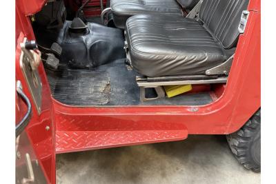 1975 Toyota Land Cruiser FJ40 (Petrol) Vinyl Top &ldquo;Freeborn Red&rdquo;