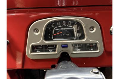 1975 Toyota Land Cruiser FJ40 (Petrol) Vinyl Top &ldquo;Freeborn Red&rdquo;