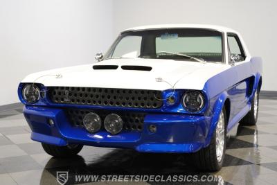 1965 Ford Mustang Restomod